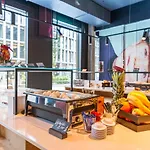 Meininger Hotel Zuerich Greencity