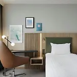 Courtyard By Marriott Zurich North