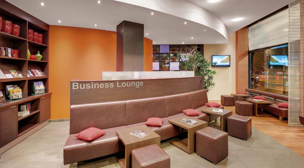Hotel Courtyard By Marriott North