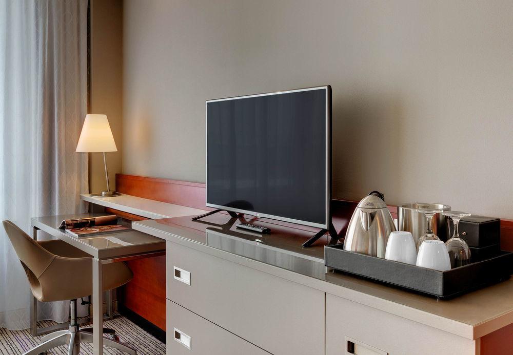 Courtyard By Marriott North Hotel Zurique