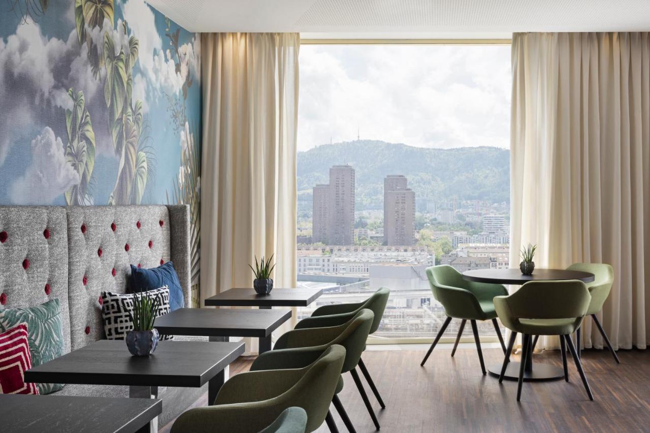 Renaissance Tower Hotel