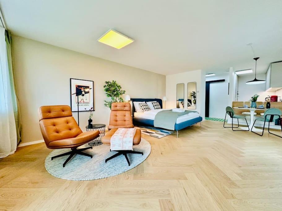 Apartment Modern With Balcony Zurich