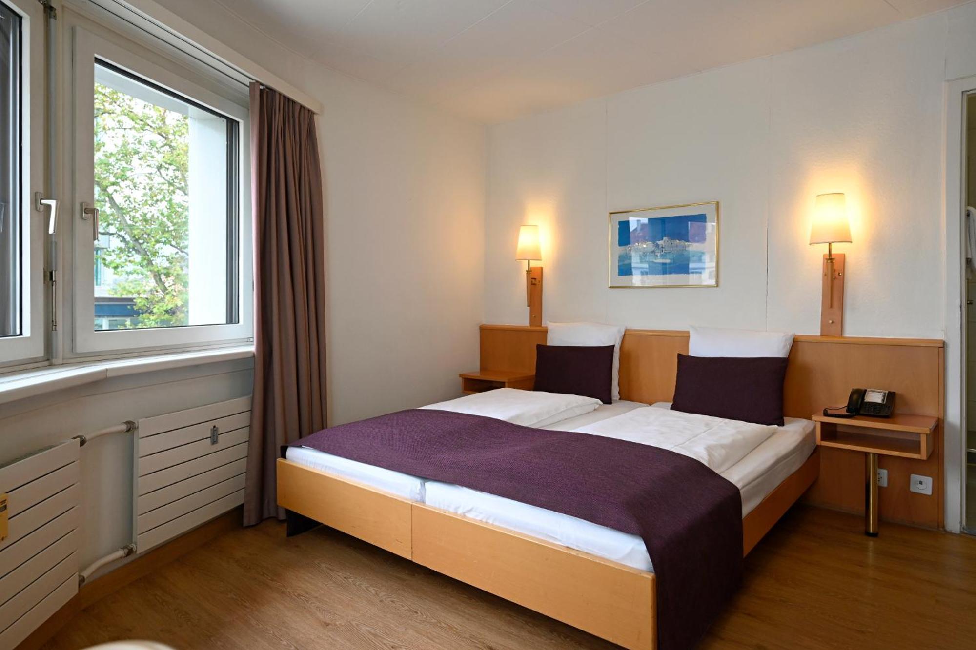 Hotel Olympia 3*