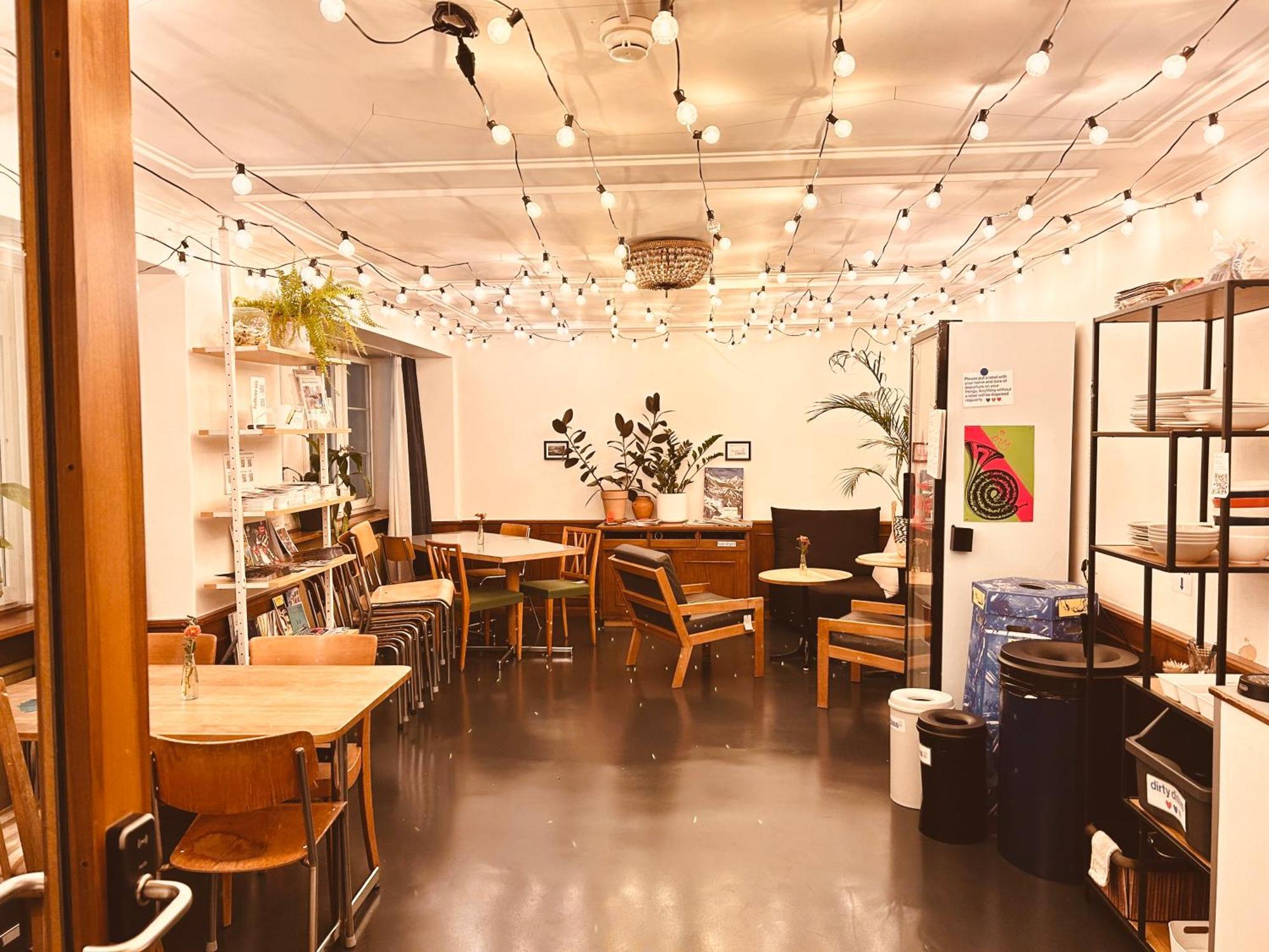 Pop Up Krone Hotel 2*