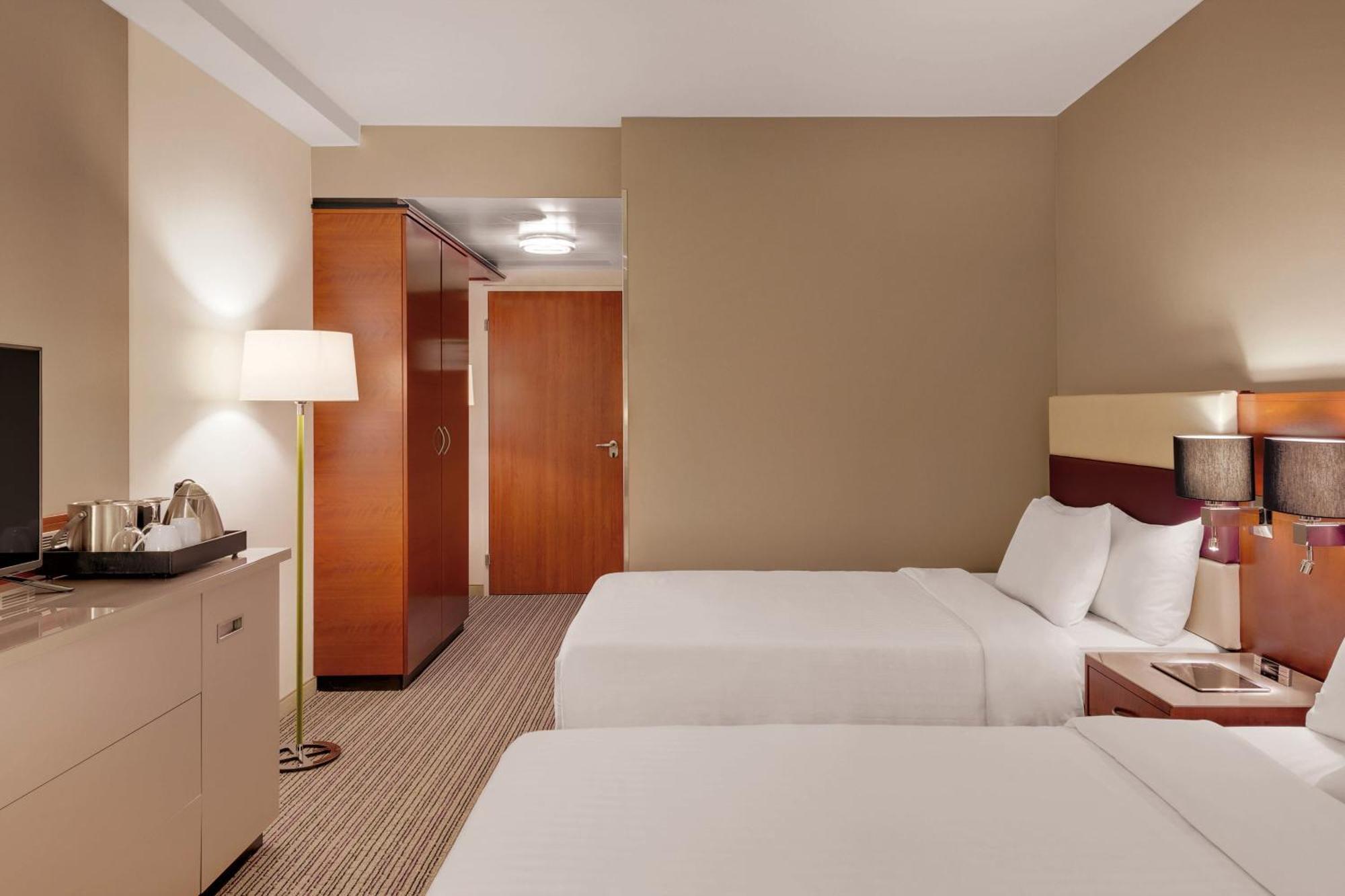 Courtyard By Marriott North Hotel 4*
