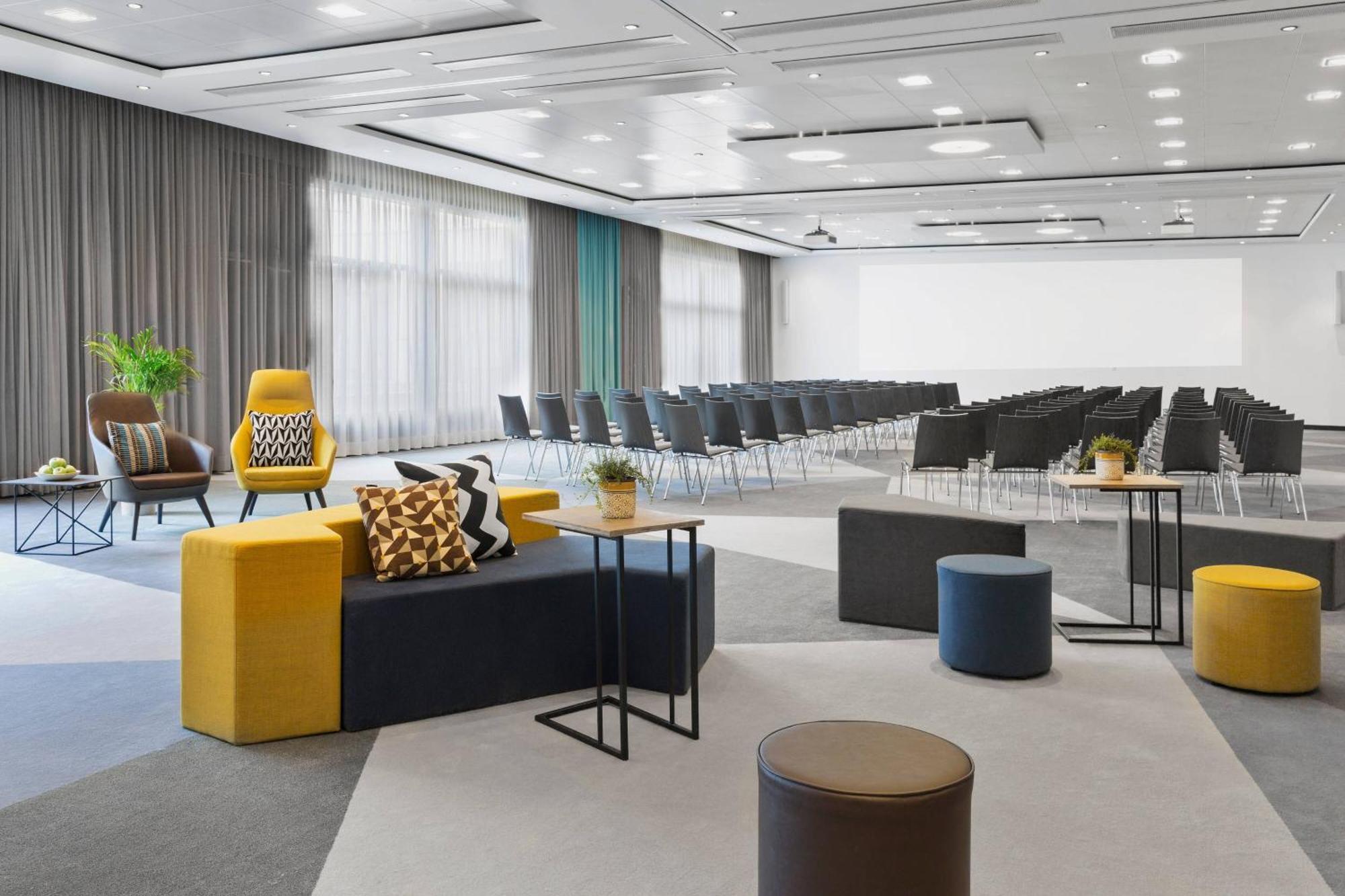 Hotel Courtyard By Marriott North Zurique