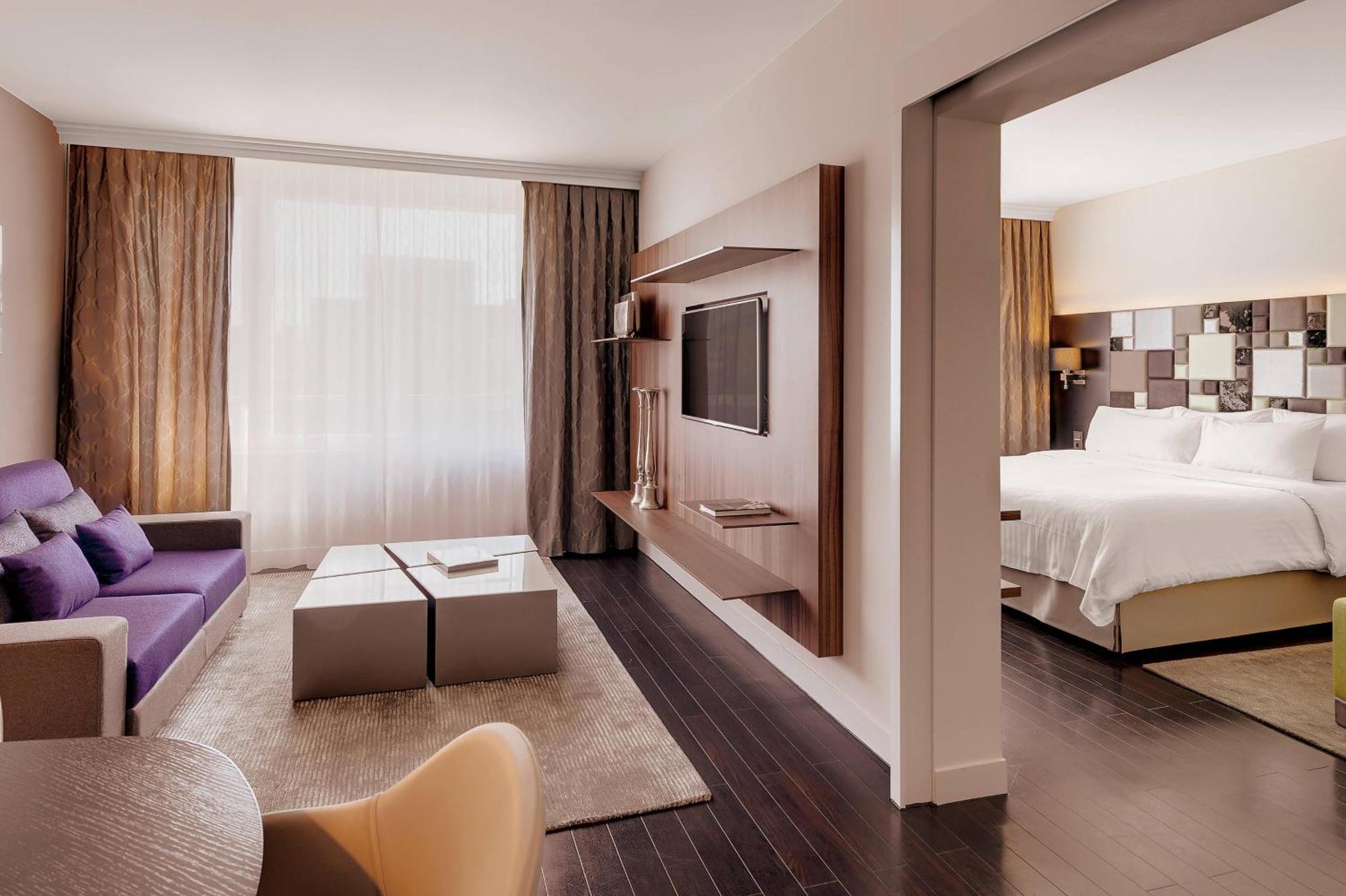 Courtyard By Marriott North Hotel Zurique