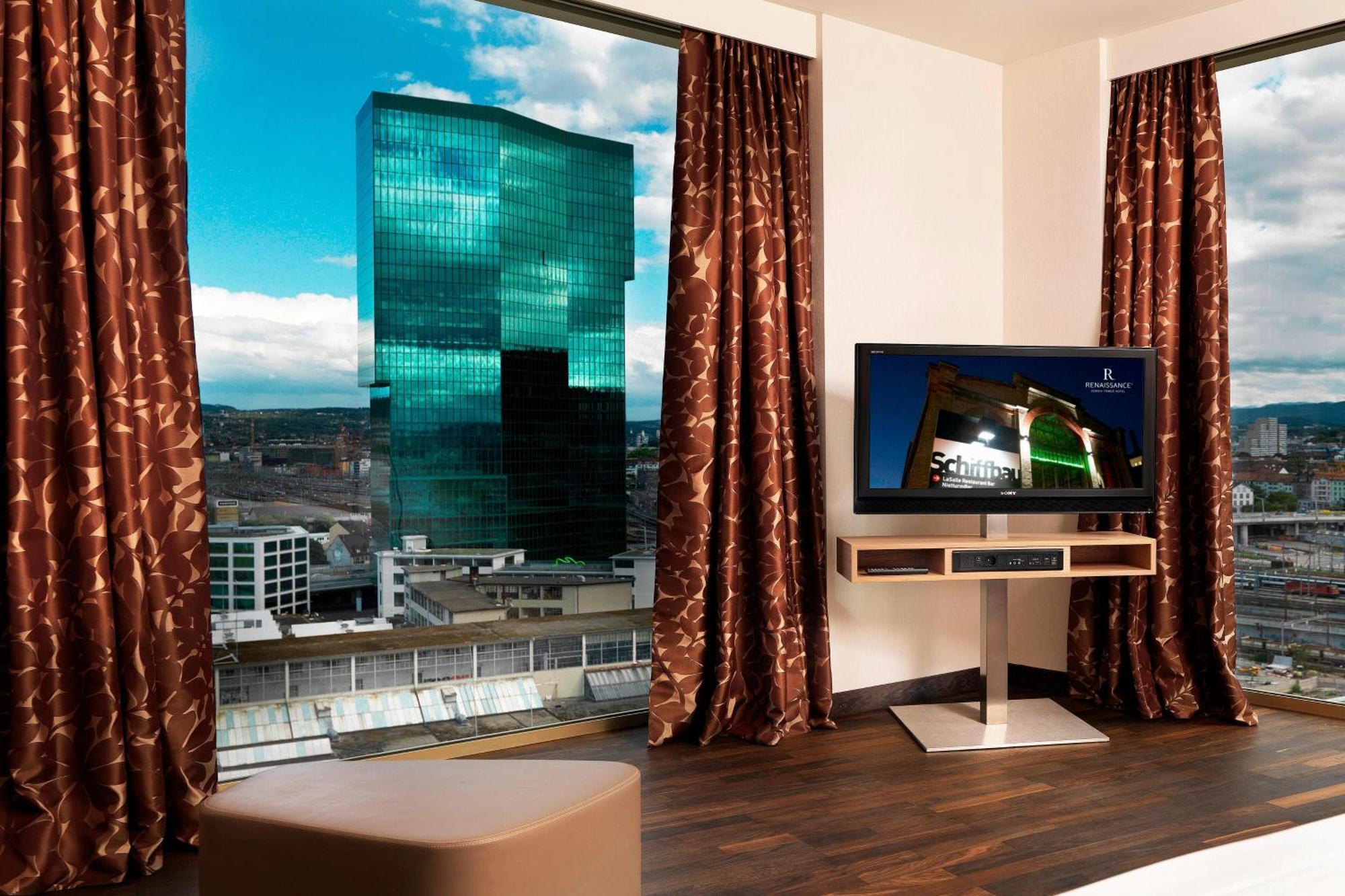 Renaissance Tower Hotel