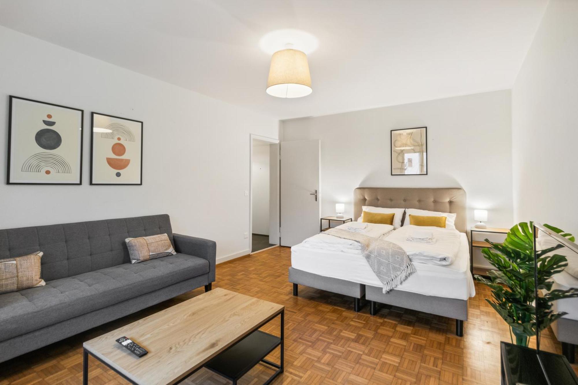 Apartment Lovely Flats In Great Location *