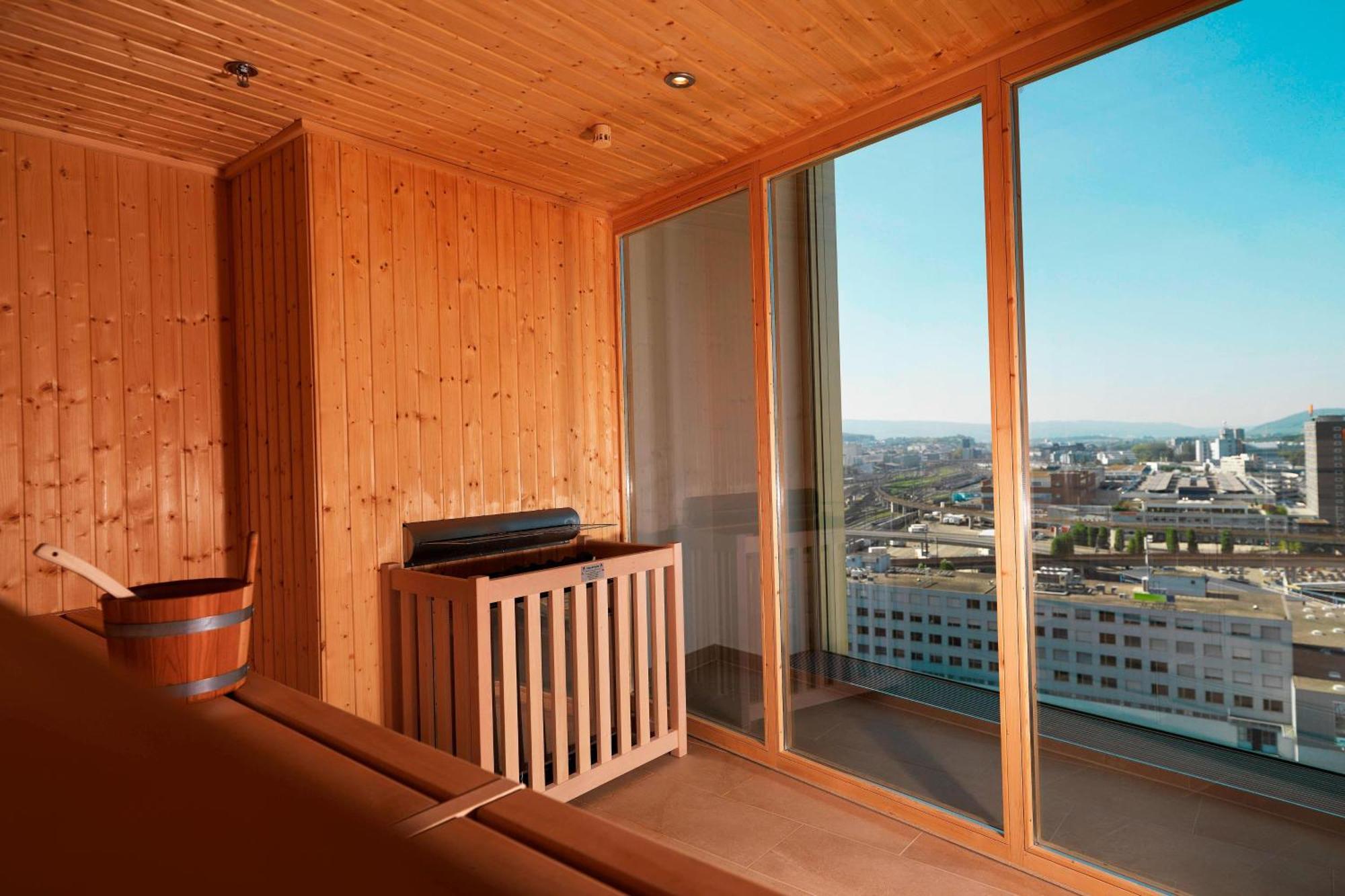 Hotel Renaissance Tower Zürich