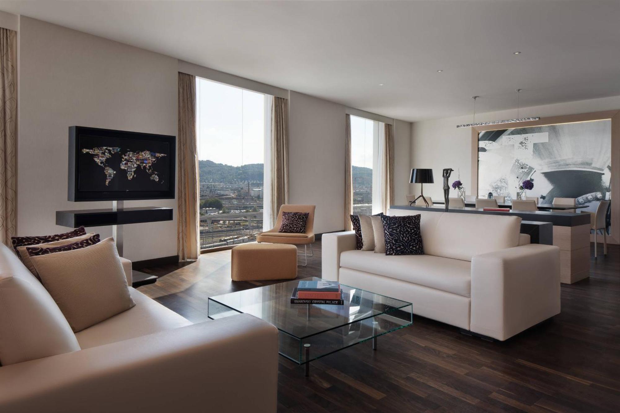 Renaissance Tower Hotel Zürich