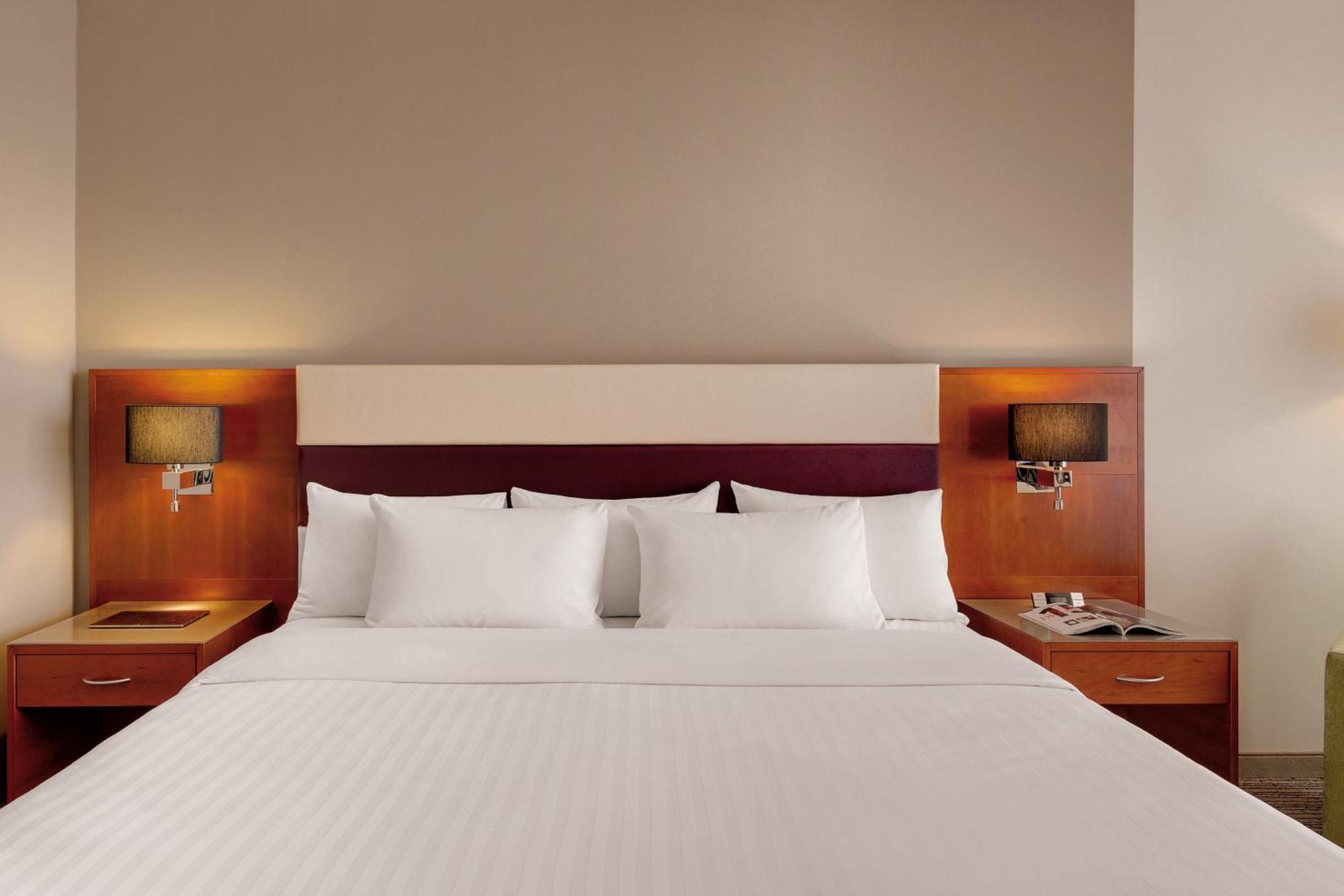 Courtyard By Marriott North 4*