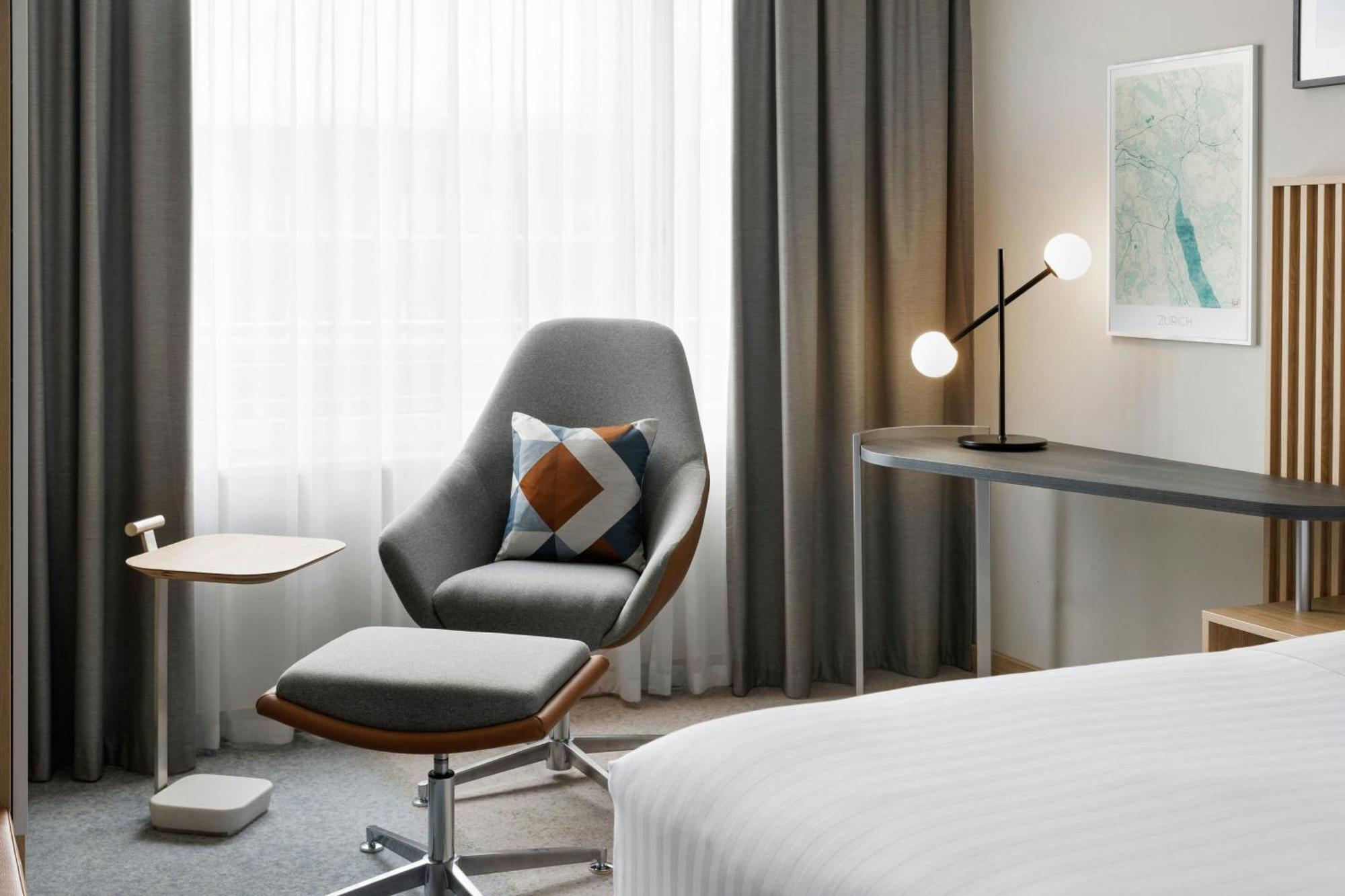 Hotel Courtyard By Marriott North Zurique