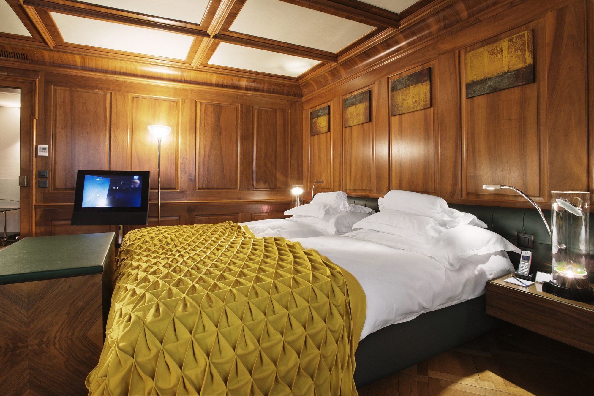 Hotel Widder - Zurichs Luxury Hideaway