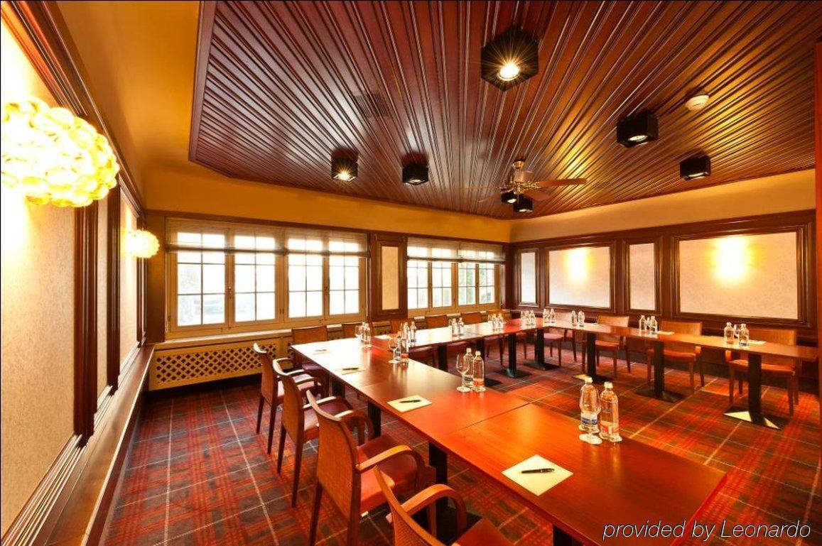 Ascot Hotel