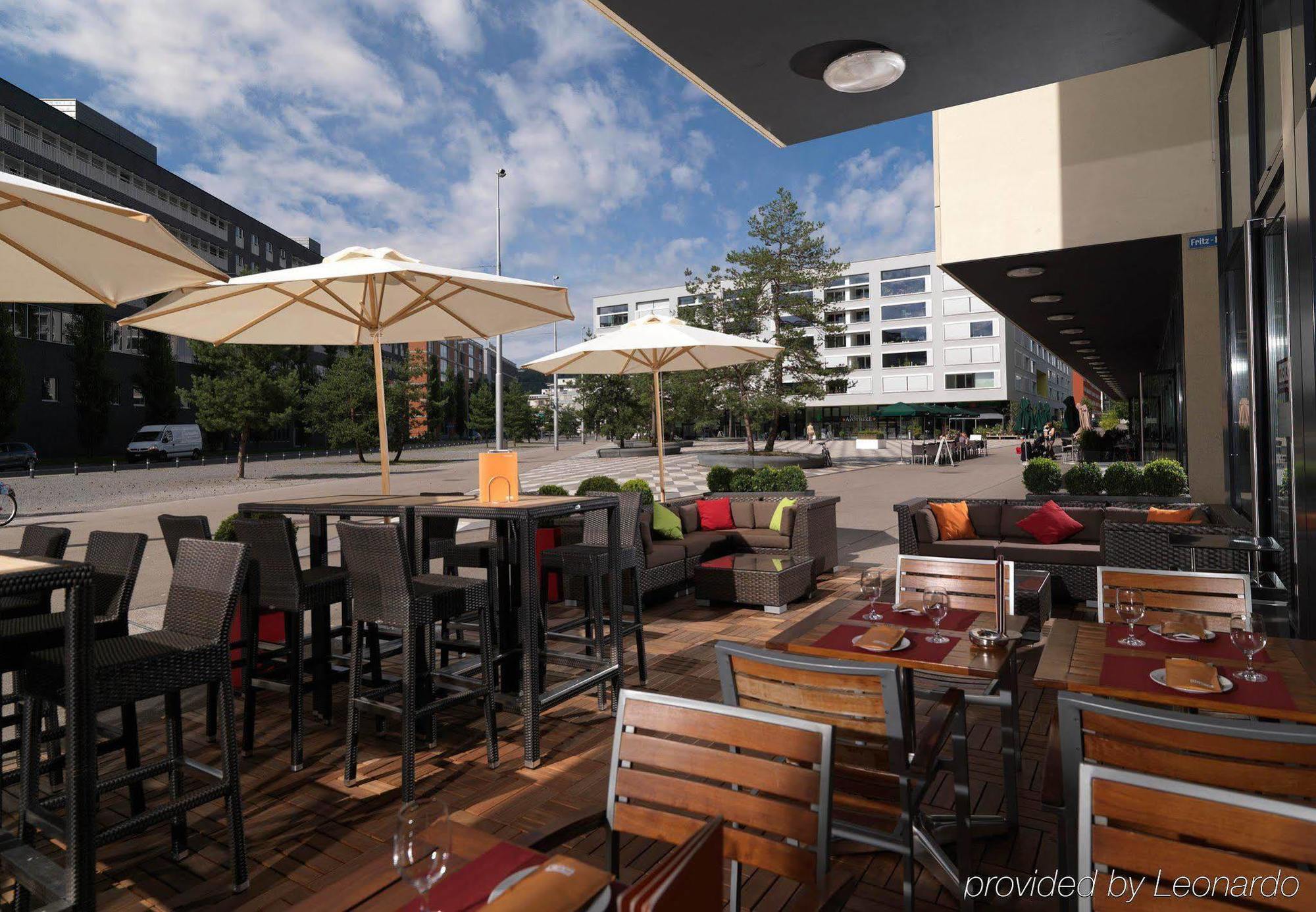Courtyard By Marriott North Hotel
