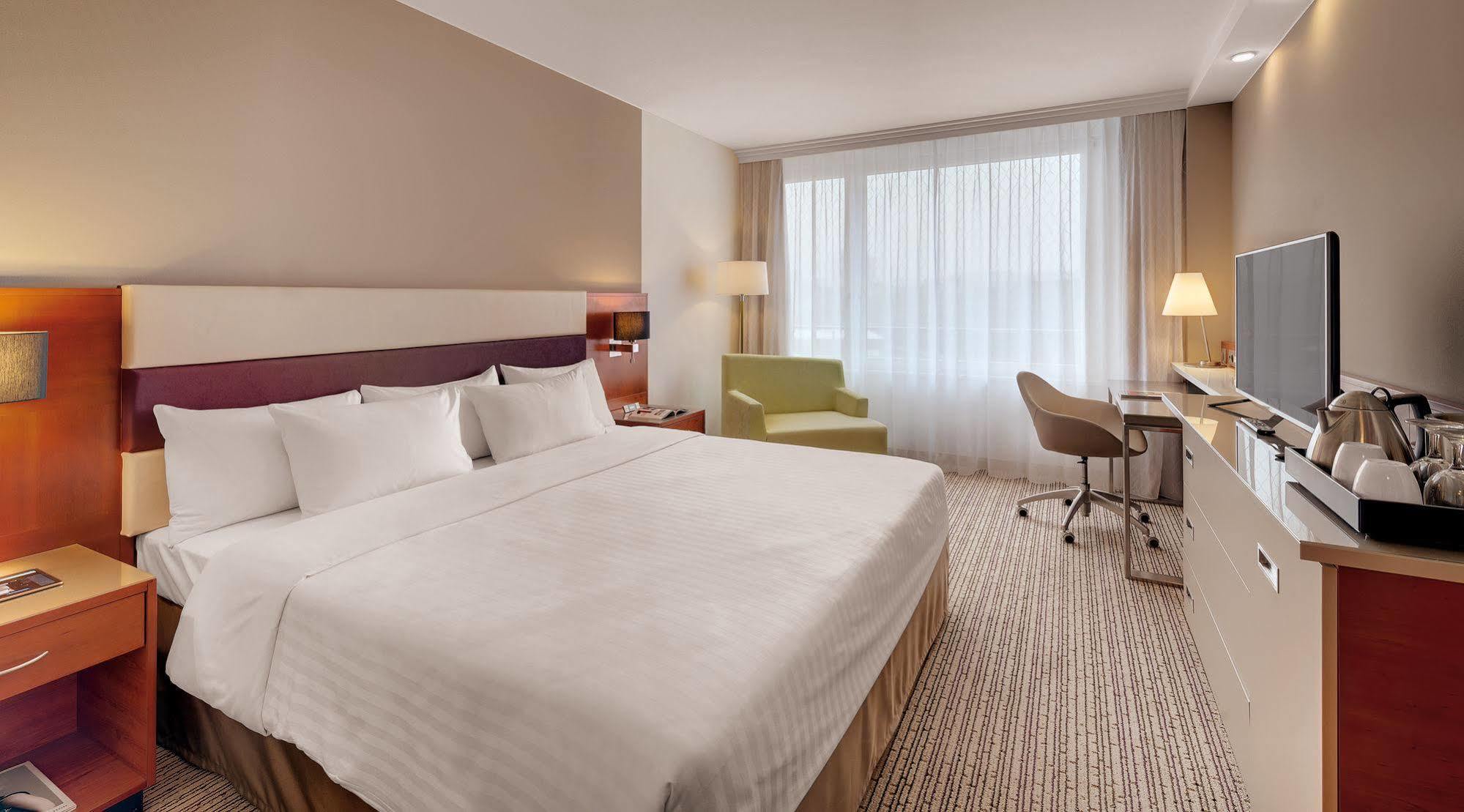 Courtyard By Marriott North