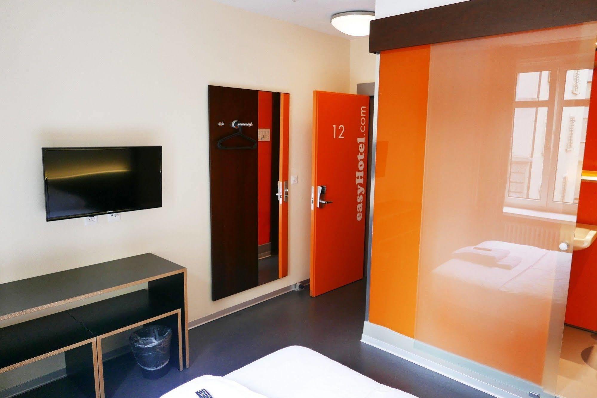 Hotel Easyhotel Centre
