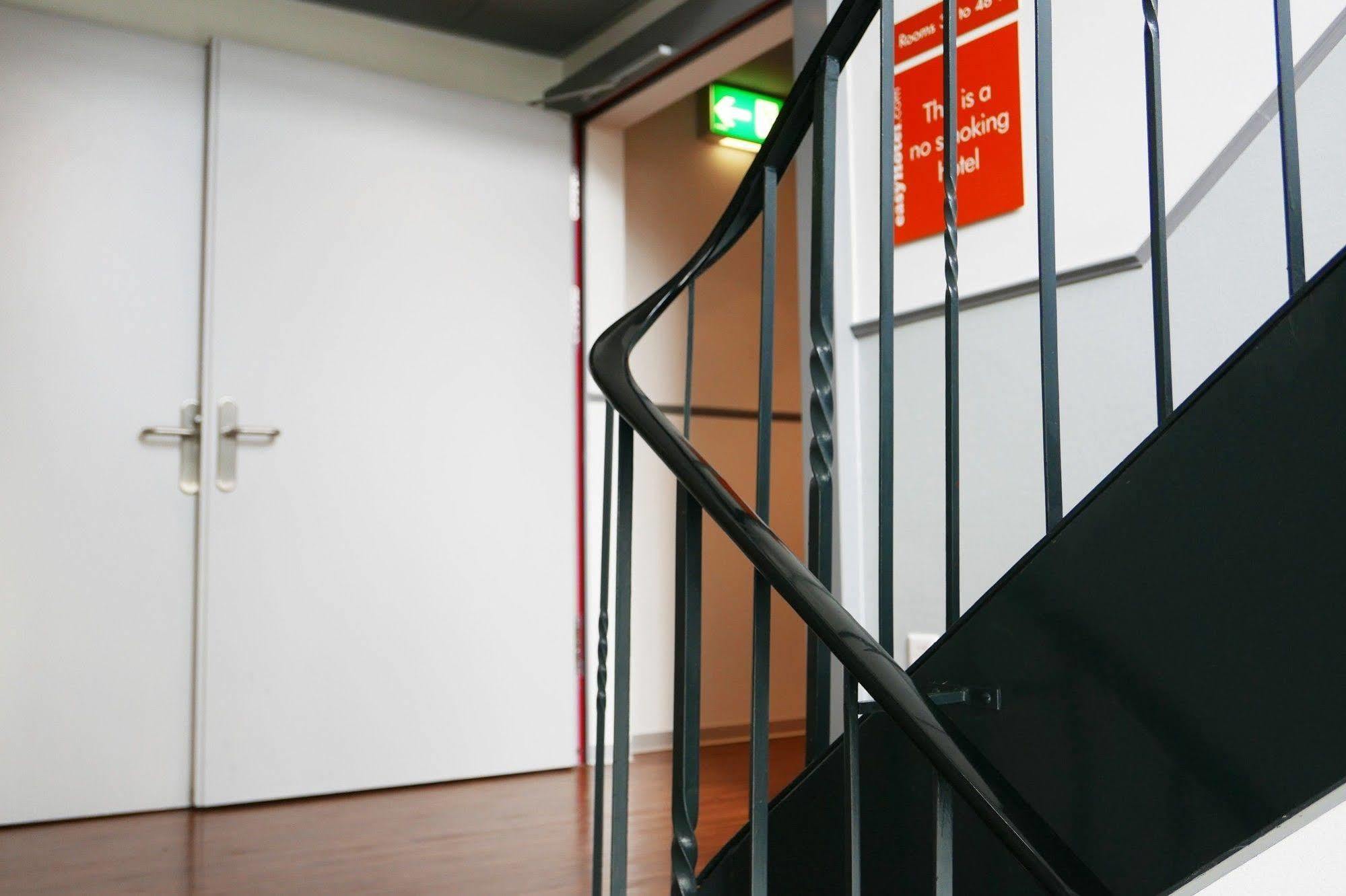 Hotel Easyhotel Centre