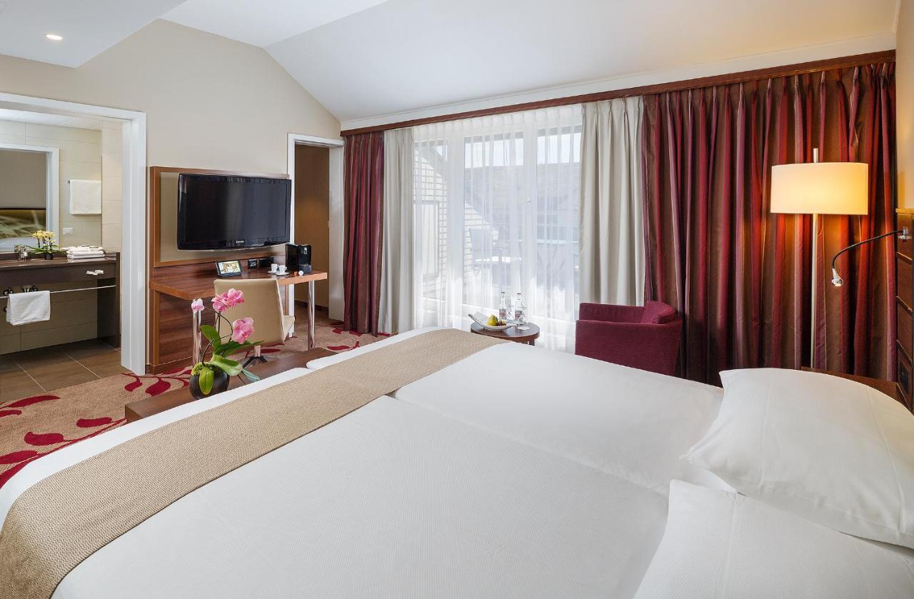 Hotel Ascot