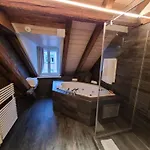 Le Bijou Lintheschergasse / Zurich Hb