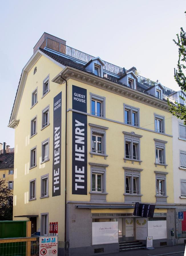 The Henry Self Check-in Zurich