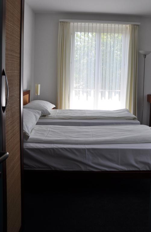 Landhus 3* Zurich