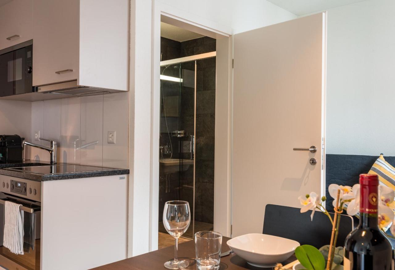 Apartment Hitrental Station