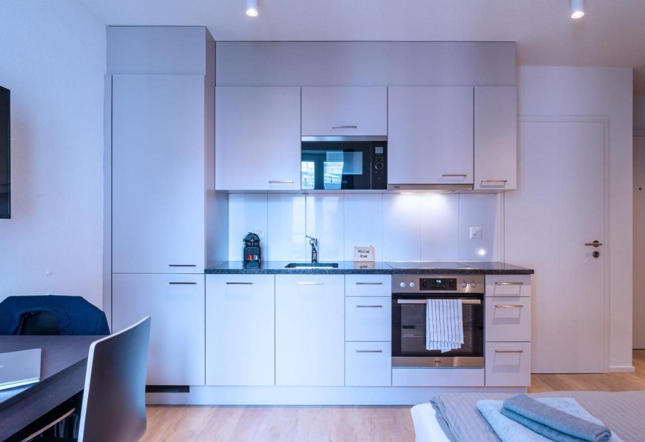Apartment Hitrental Station