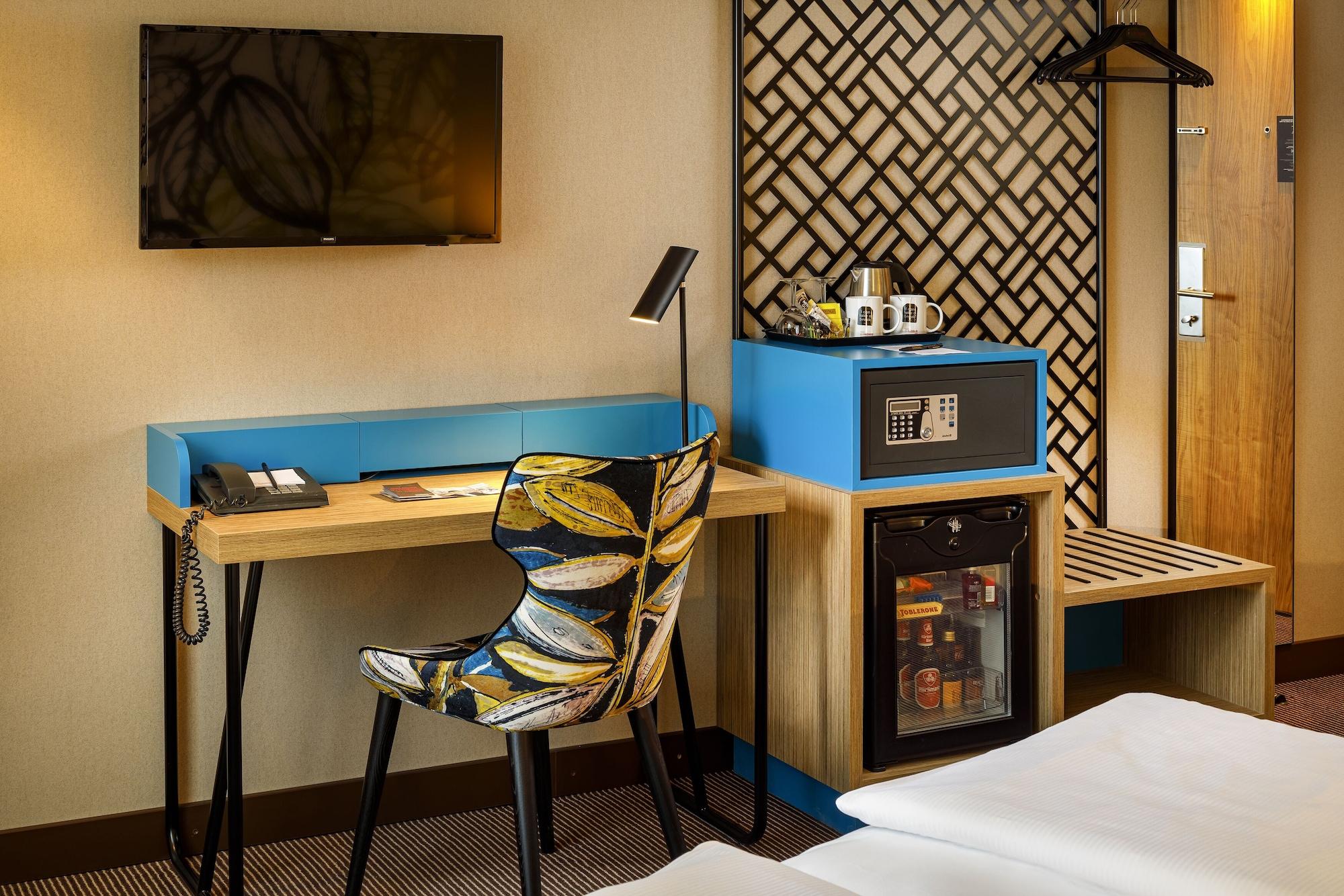 Hotel Swiss Chocolate By Fassbind