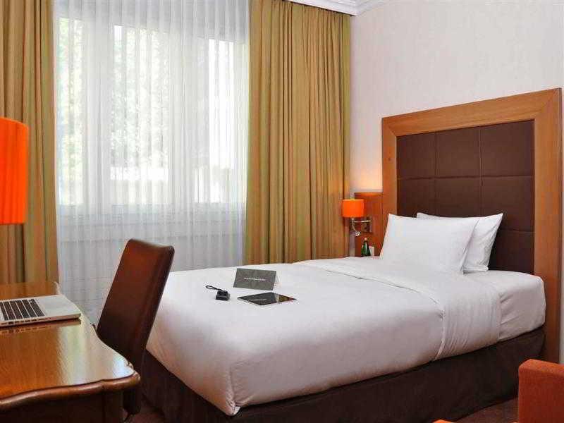 Ibis Styles Center Hotel