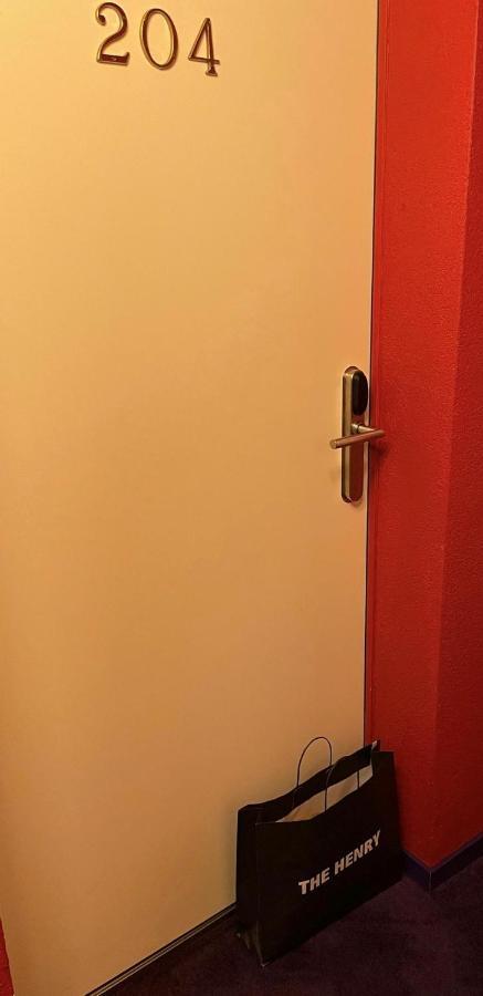 The Henry Self Check-in 3* Zurich