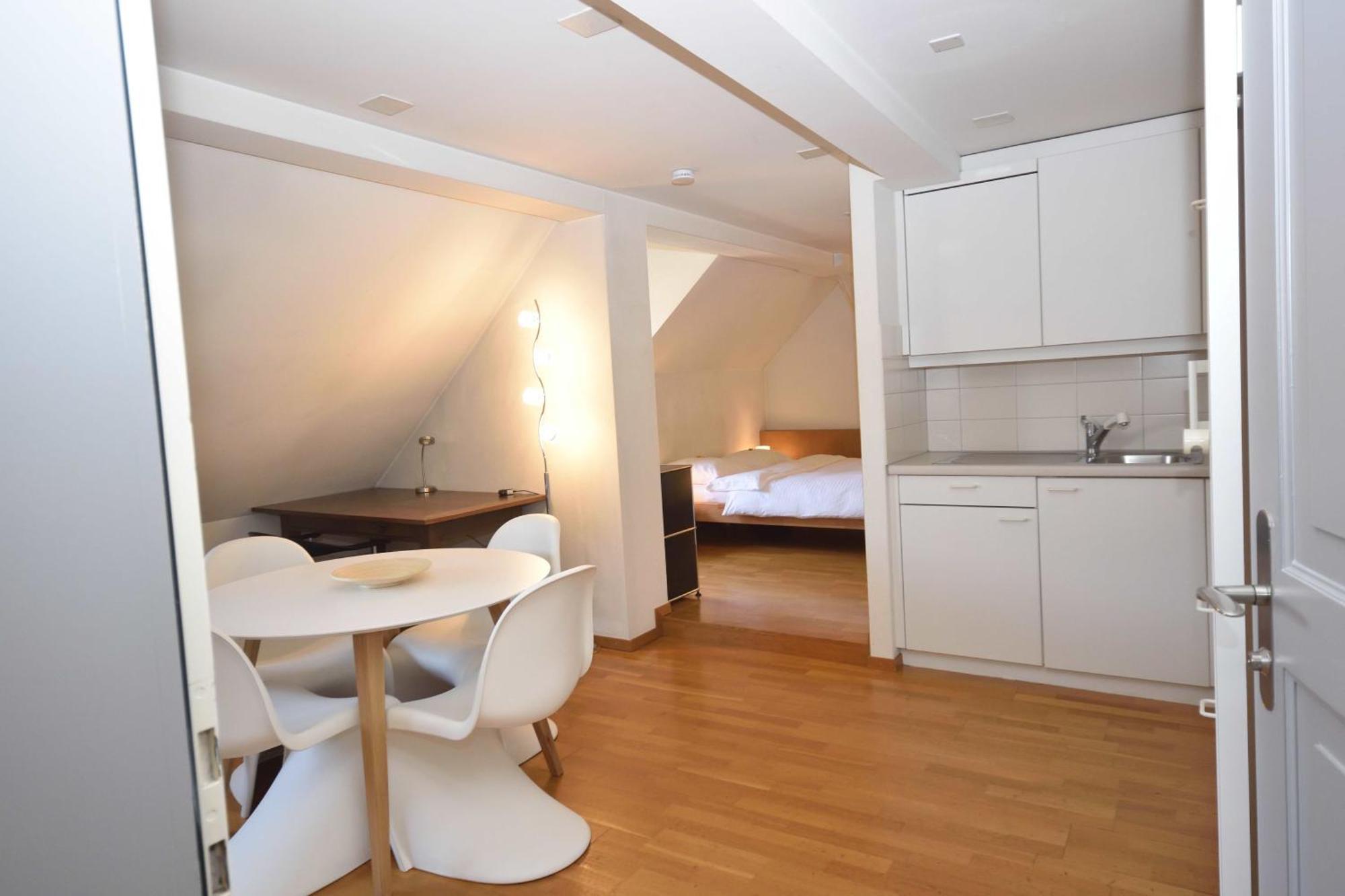 Apartment Beautiful In The Old Town - Symbol 2 4st R Zurich