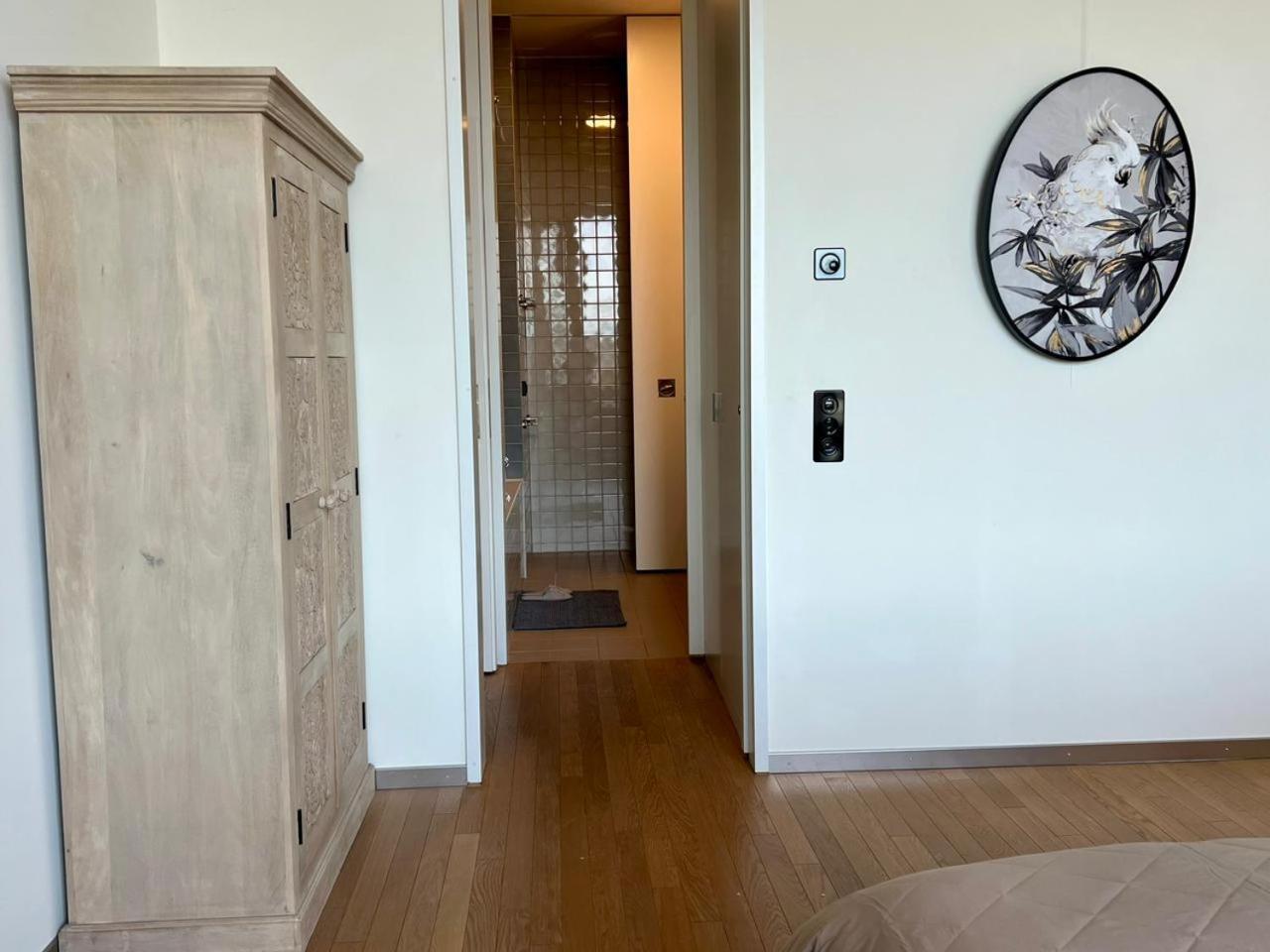 Penthouse Paradise Stunning City Views Apartment *