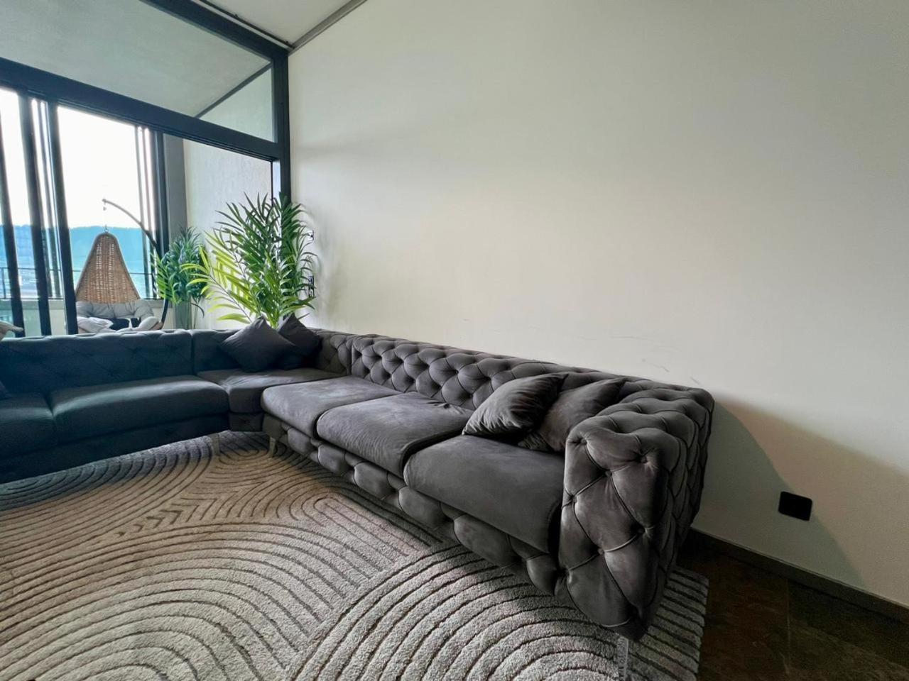 Apartment Penthouse Paradise Stunning City Views *