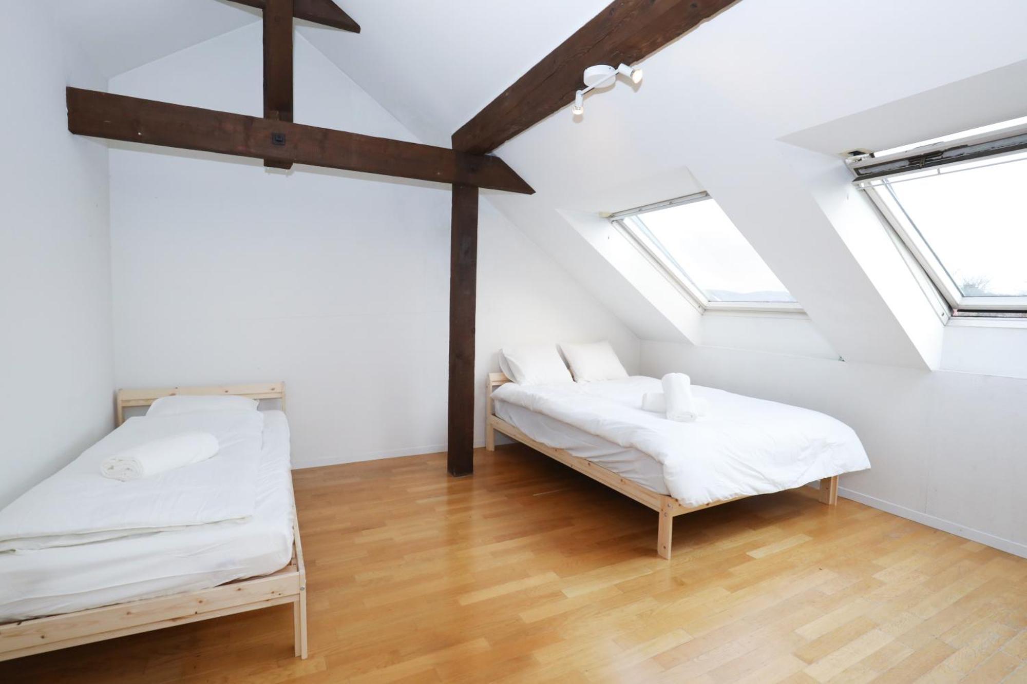 Penthouse With Jacuzzi, Sauna And Rooftop * Zurich