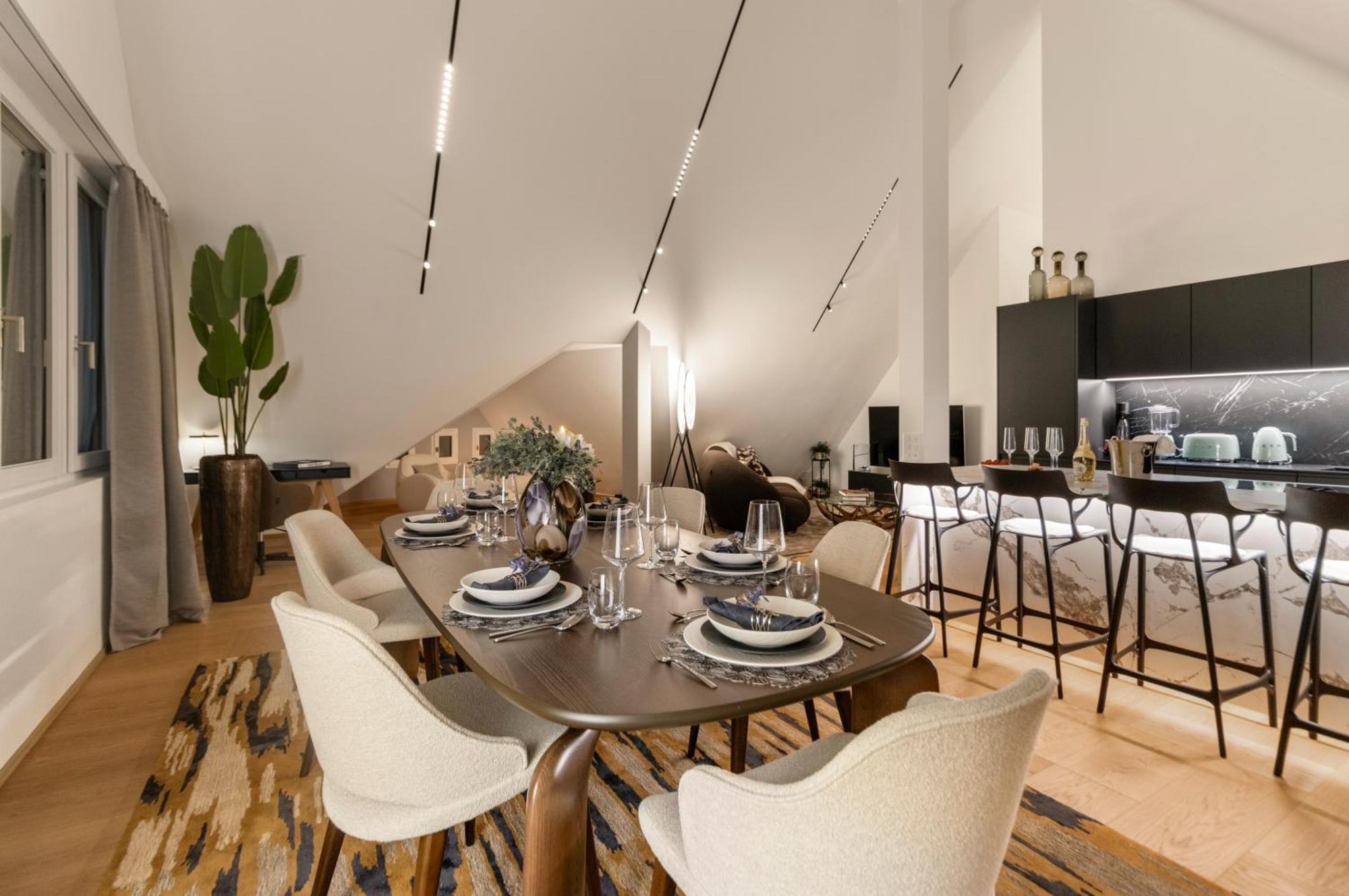 Apartment Boutique I Lux I Rooftop Terrace I Free Parking I Bahnhofstrasse Zurich