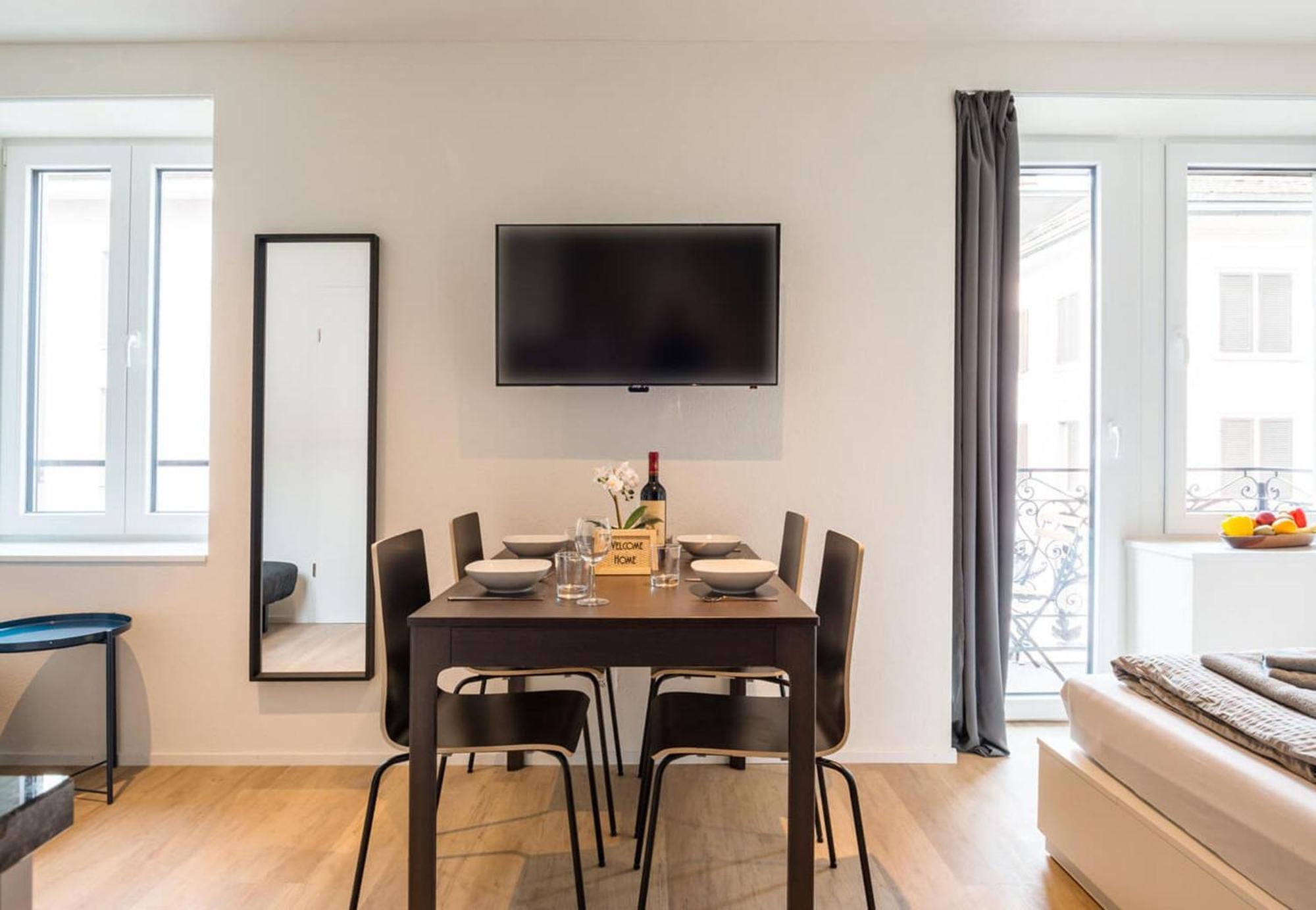 Hitrental Station Apartment Zurich