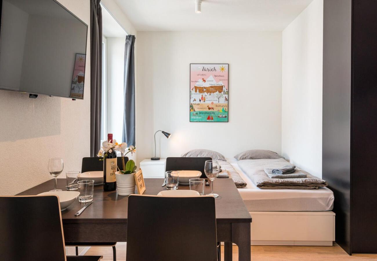 Hitrental Station Apartment