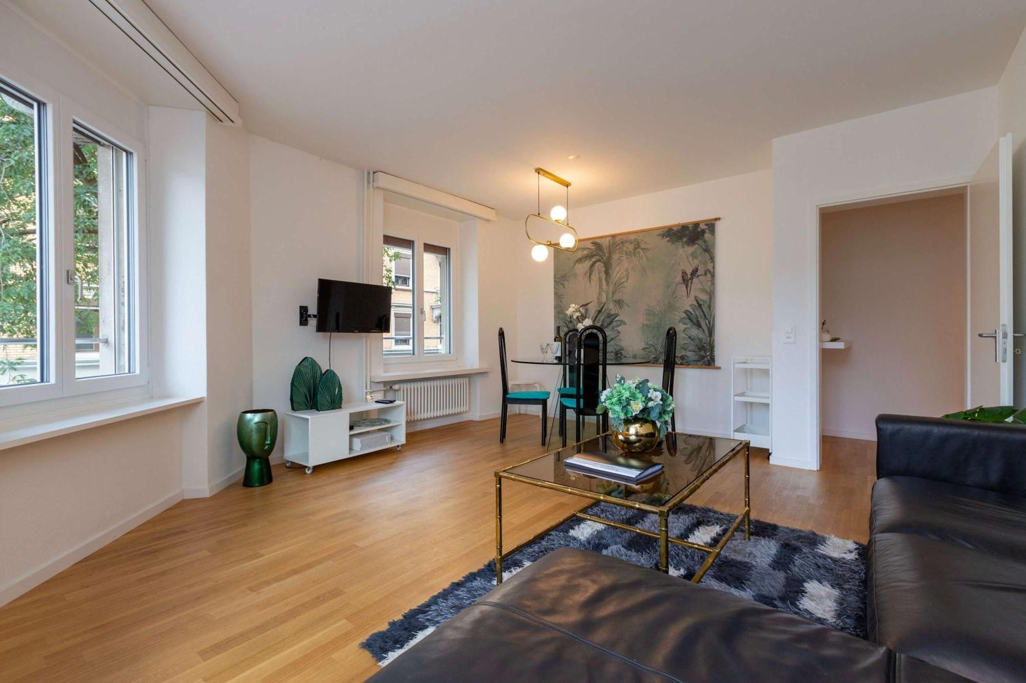 Kaya Sapphire Zürich