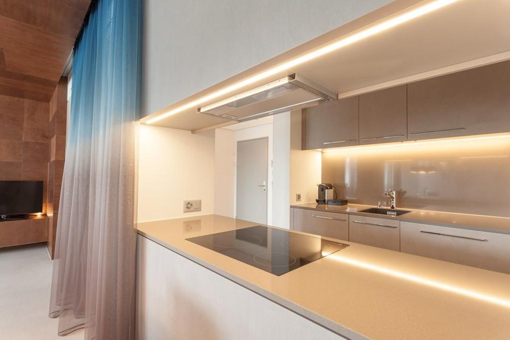 Ema House