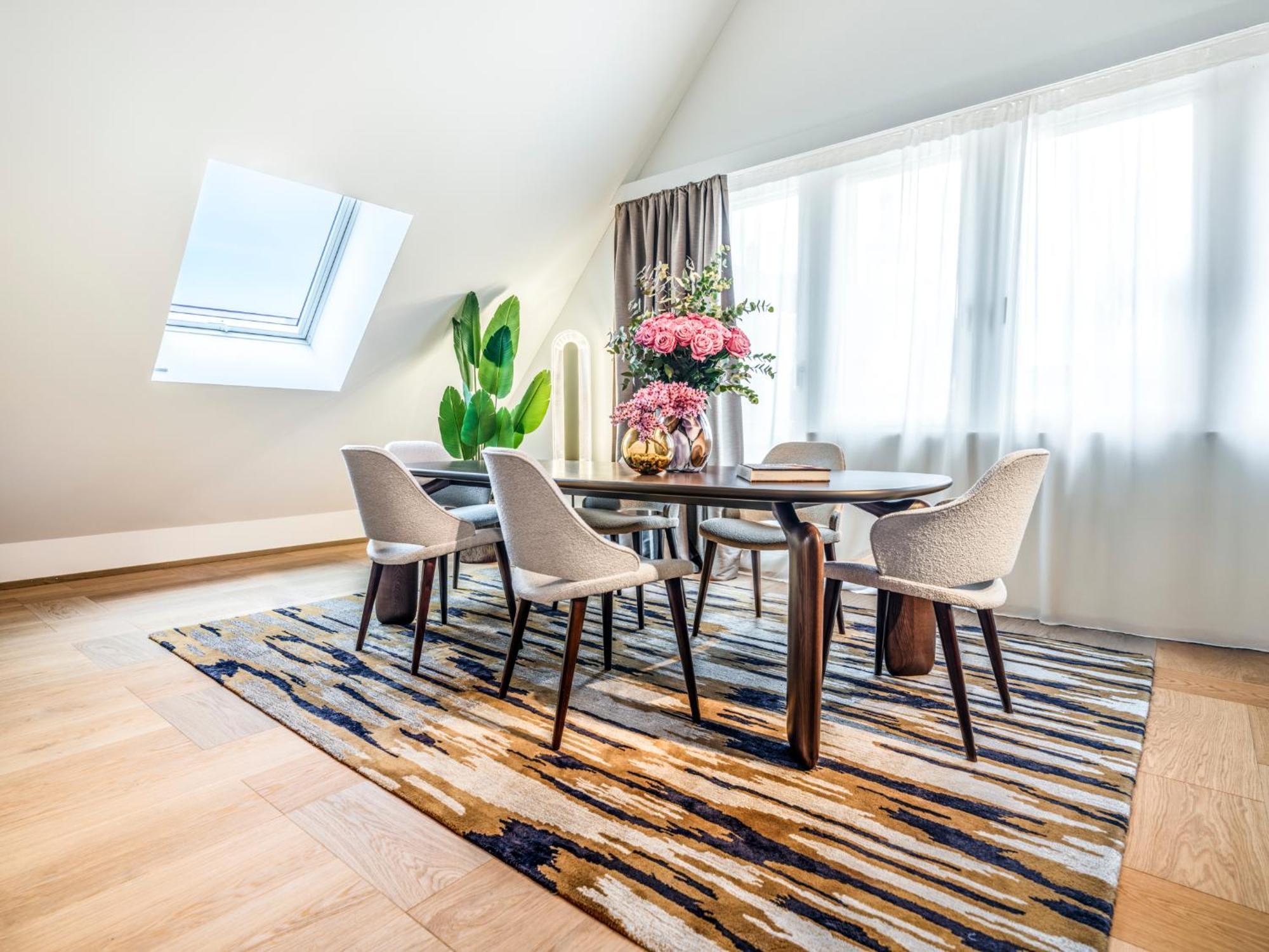 Boutique I Lux I Rooftop Terrace I Free Parking I Bahnhofstrasse Apartment