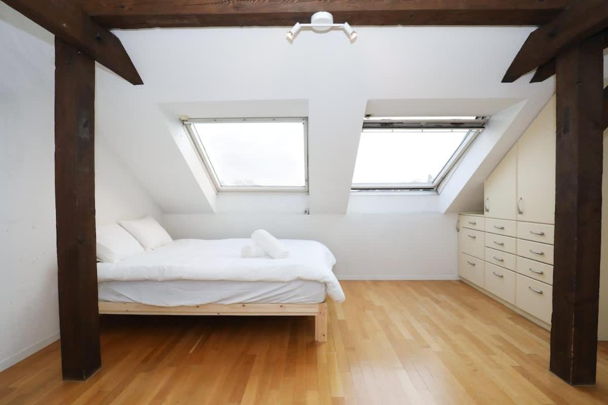Penthouse With Jacuzzi, Sauna And Rooftop Apartment *