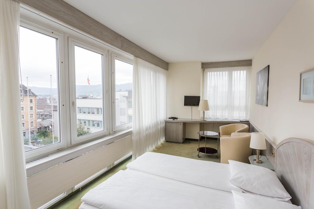 Astor & Serviced 3*