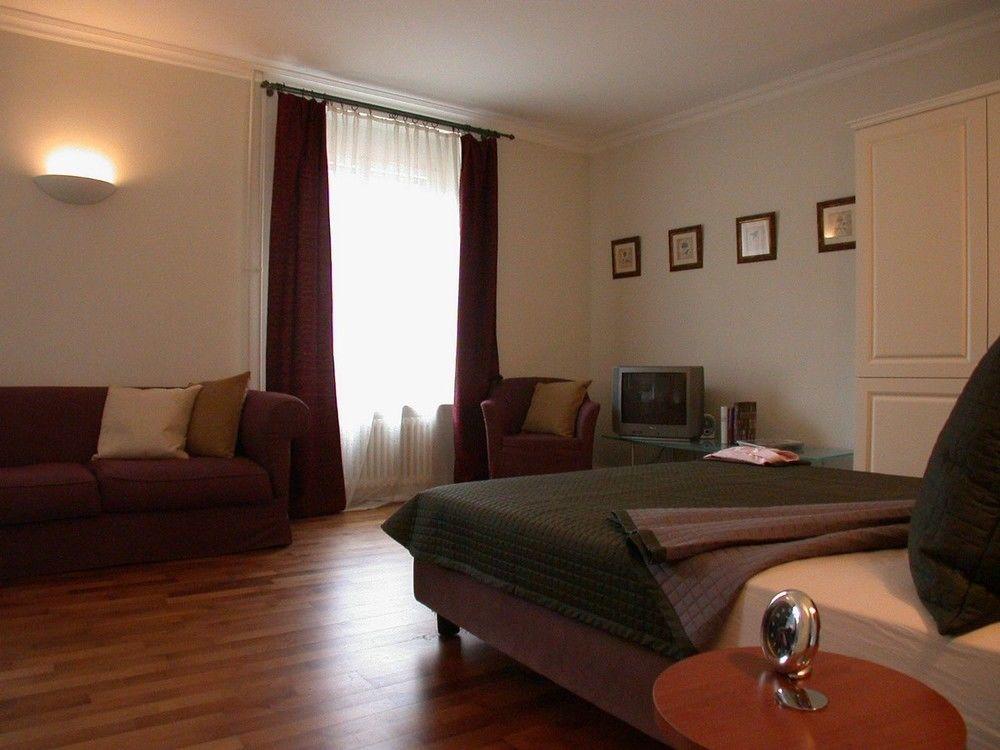 Visionapartments Albertstrasse - Contactless Check-In Apartamento *