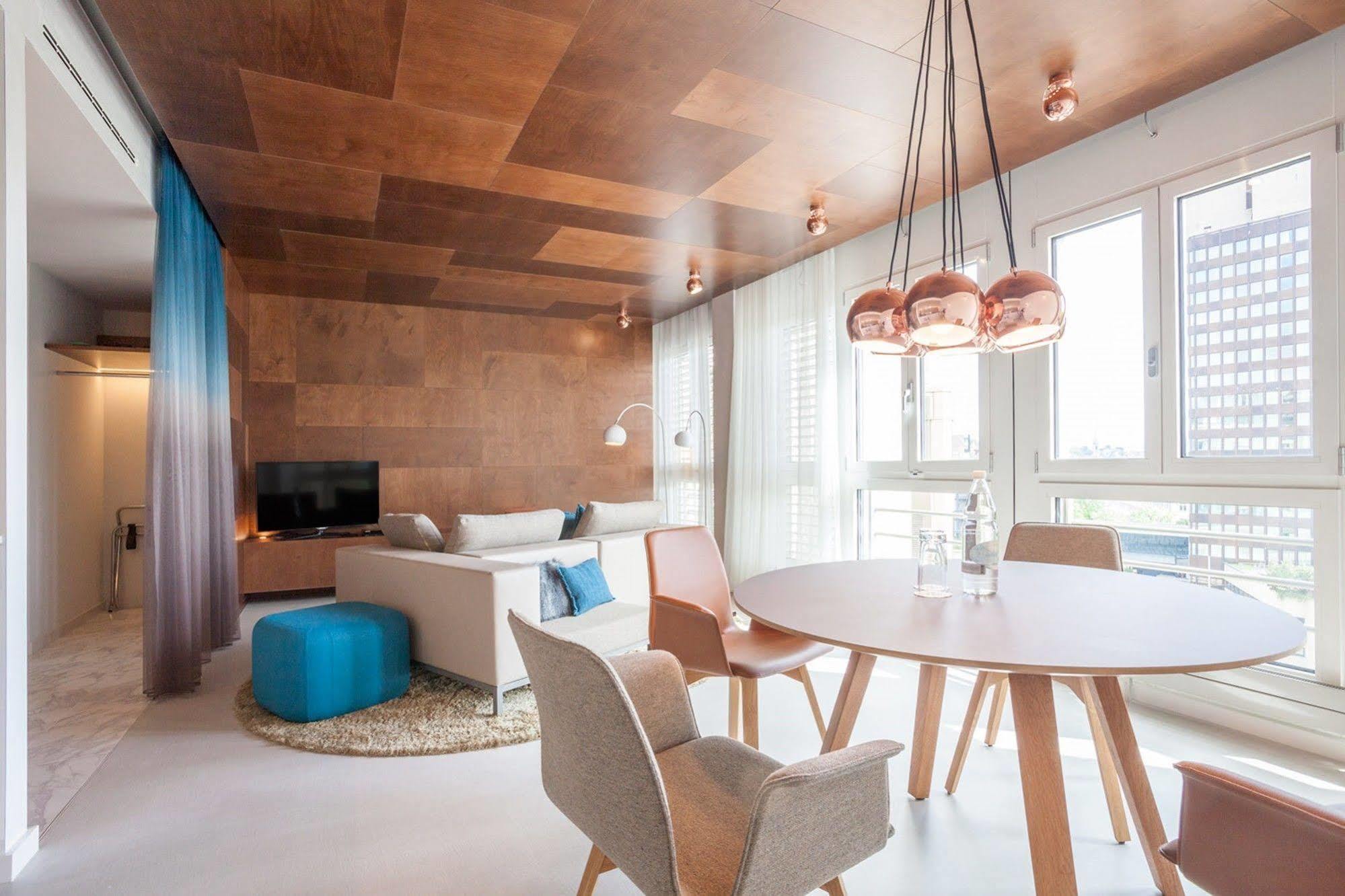 Hotel Ema House