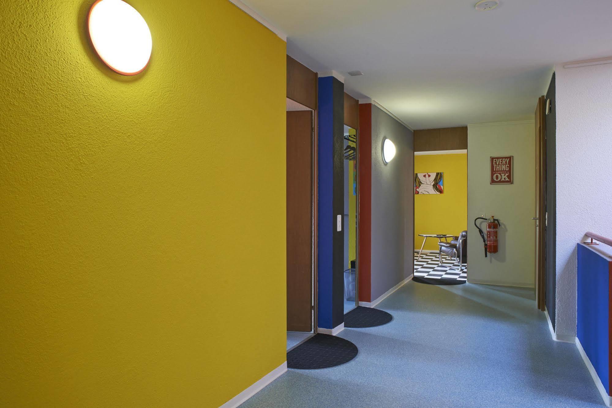 Budget Hostel