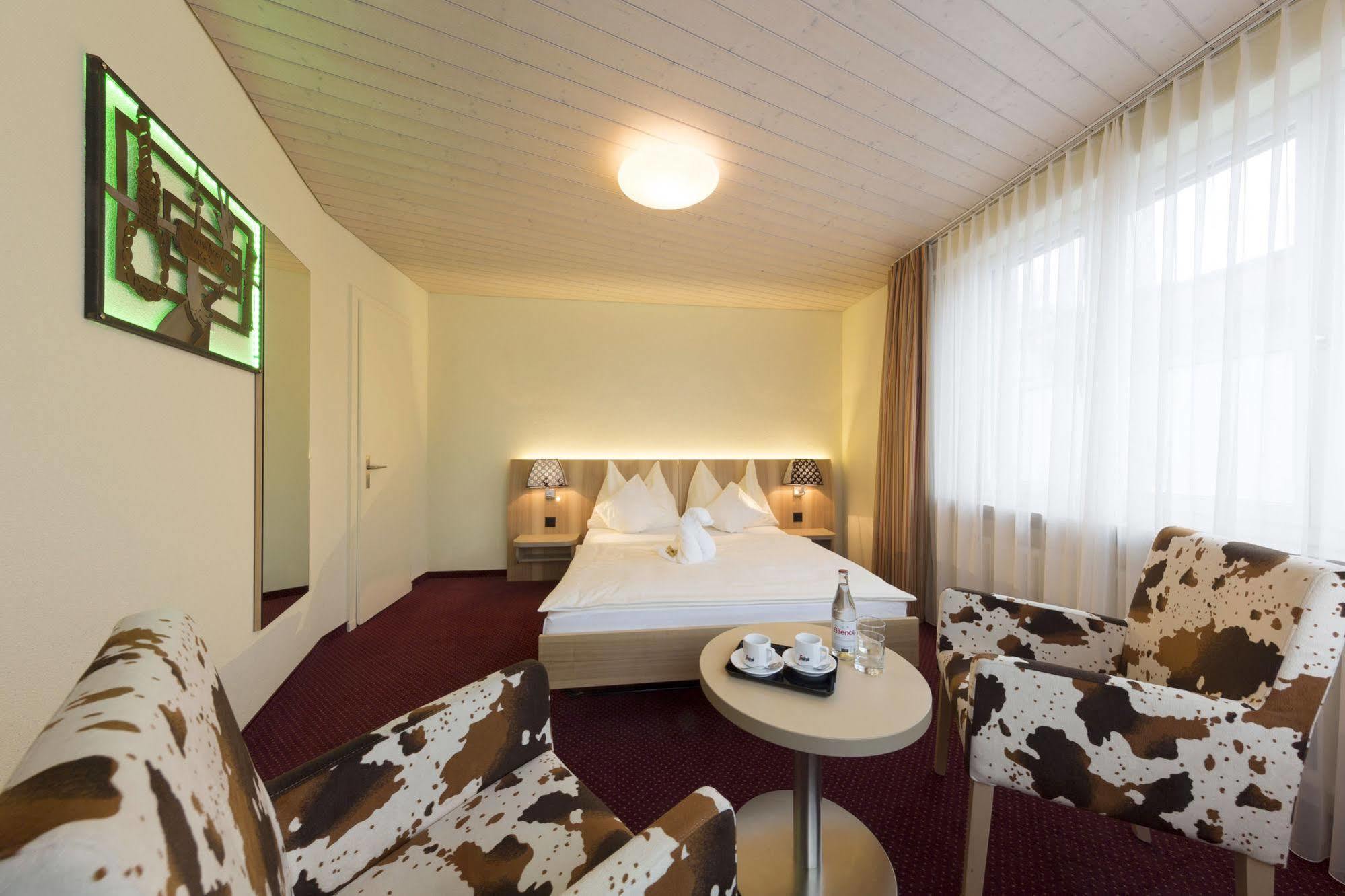 Hotel Fred Leonhardstrasse - Mobile Check-in Zürich