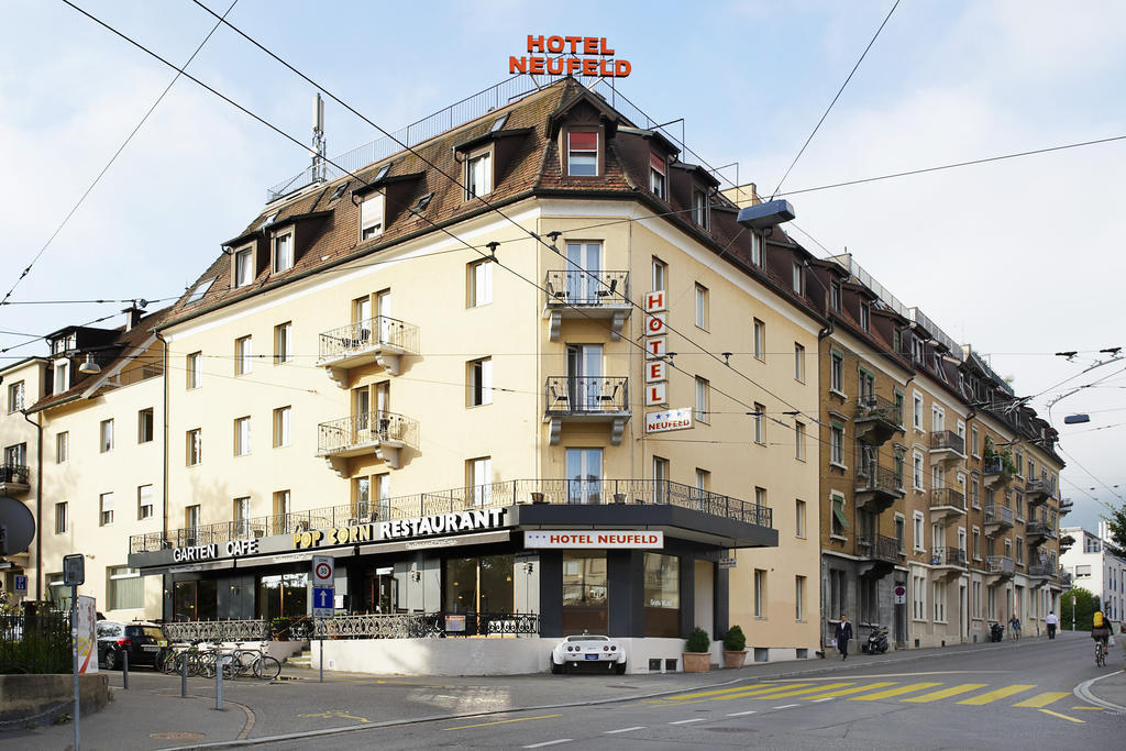 Neufeld Hotel