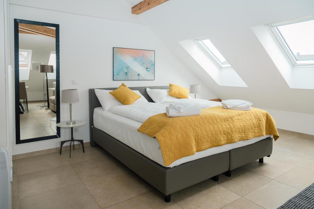 Apartment Furnished Homes